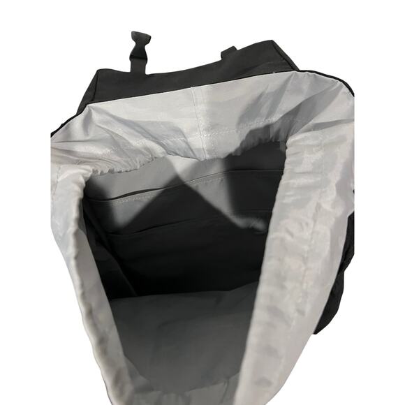 Top Loading Drawstring Infinite Airlab Black Backpack - Picture 5 of 5